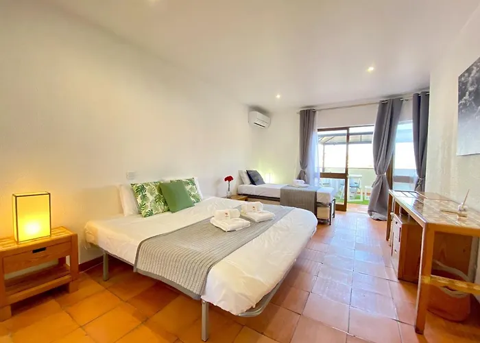 Albufeira Sky Light With Pool By Homing